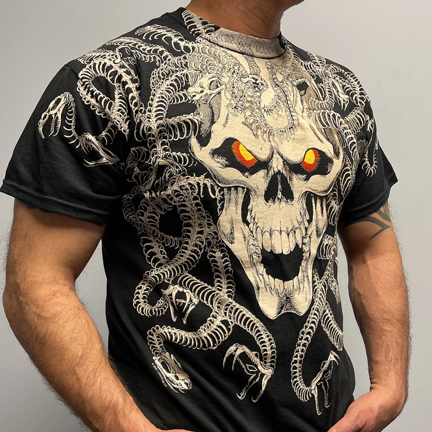 Medusa Black T-Shirt - Image 7